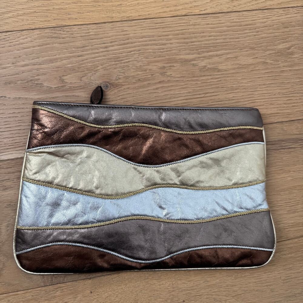 Vintage Park Avenue International Brown Crinkled Metallic Leather Clutch 80's